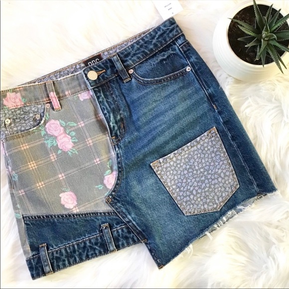 Urban Outfitters BDG Frayed Patchwork Denim Skirt - Picture 5 of 9